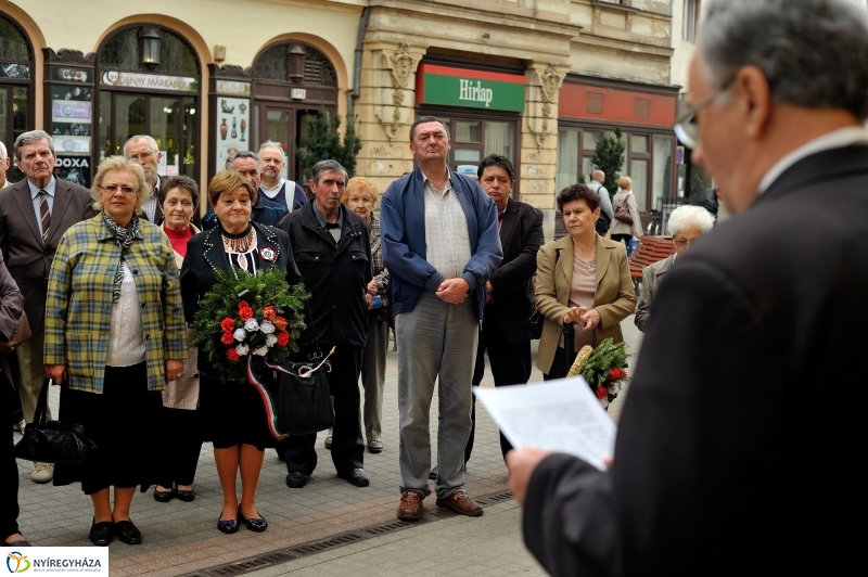 Emlékezés a felvidéki magyar családok szenvedéseiről