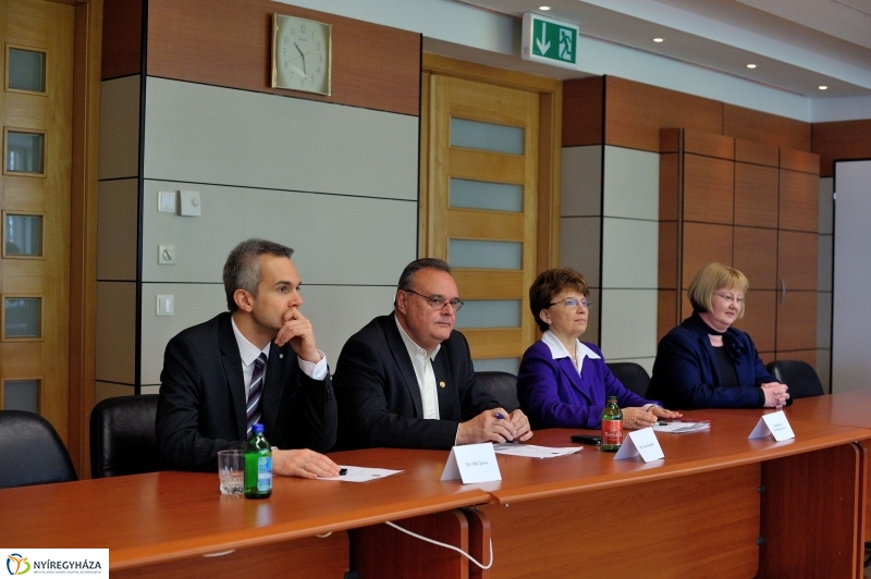 Egyetemek találkozása