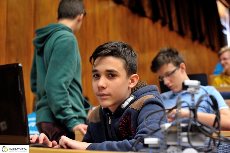 Robotkupa a Nyíregyházi Egyetemen