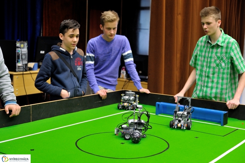 Robotkupa a Nyíregyházi Egyetemen