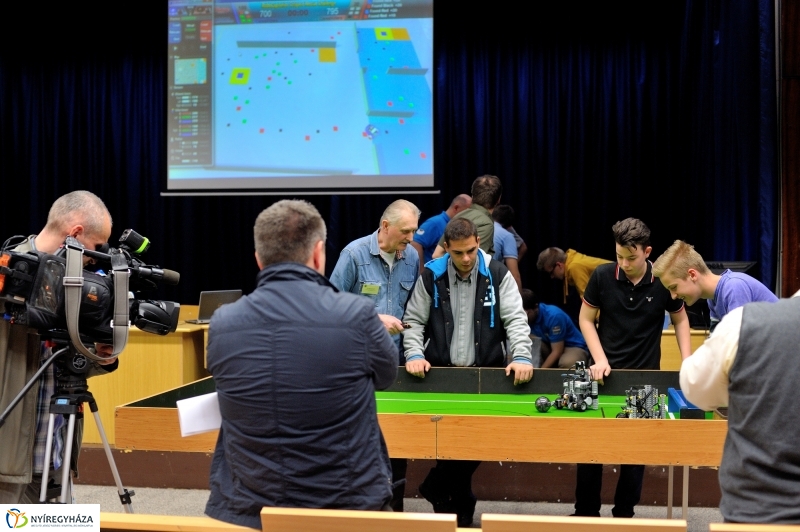 Robotkupa a Nyíregyházi Egyetemen