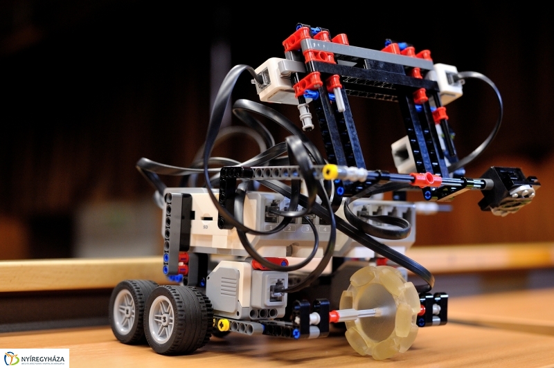 Robotkupa a Nyíregyházi Egyetemen