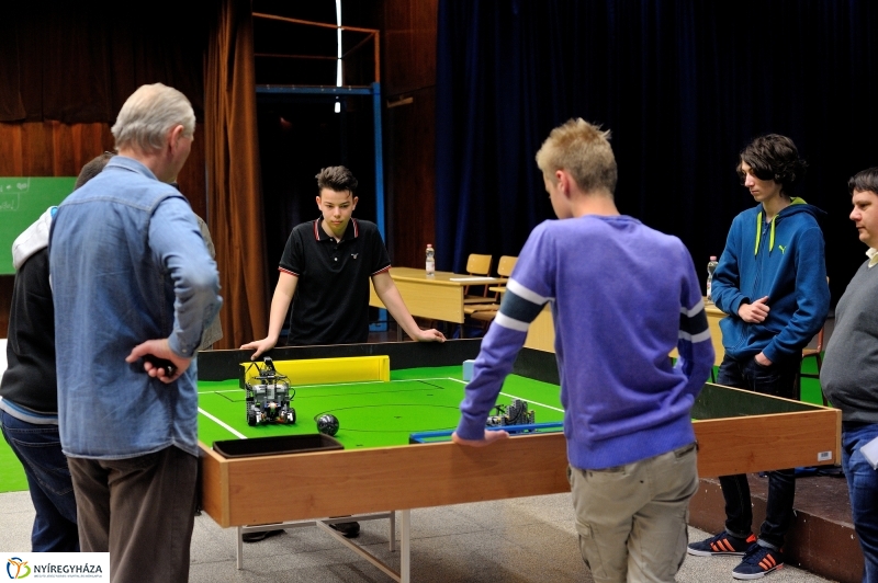 Robotkupa a Nyíregyházi Egyetemen