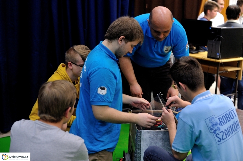 Robotkupa a Nyíregyházi Egyetemen