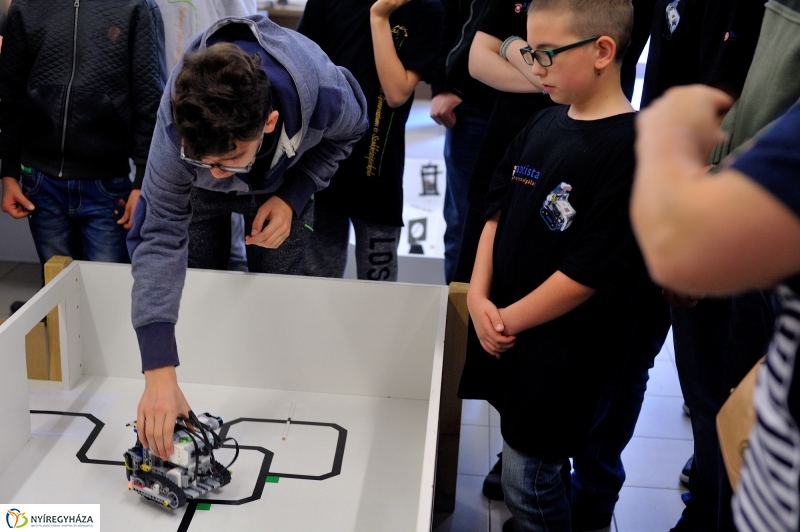 Robotkupa a Nyíregyházi Egyetemen