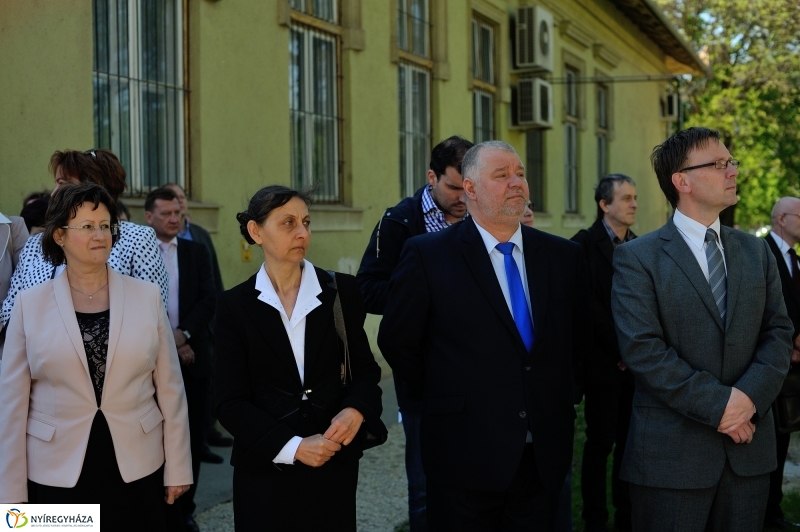 Tömbkórház épületeinek a felszentelése