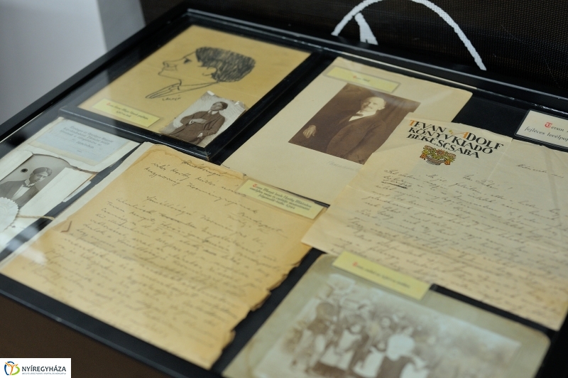 Tevan vándorkiállítás