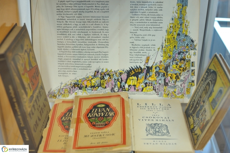 Tevan vándorkiállítás