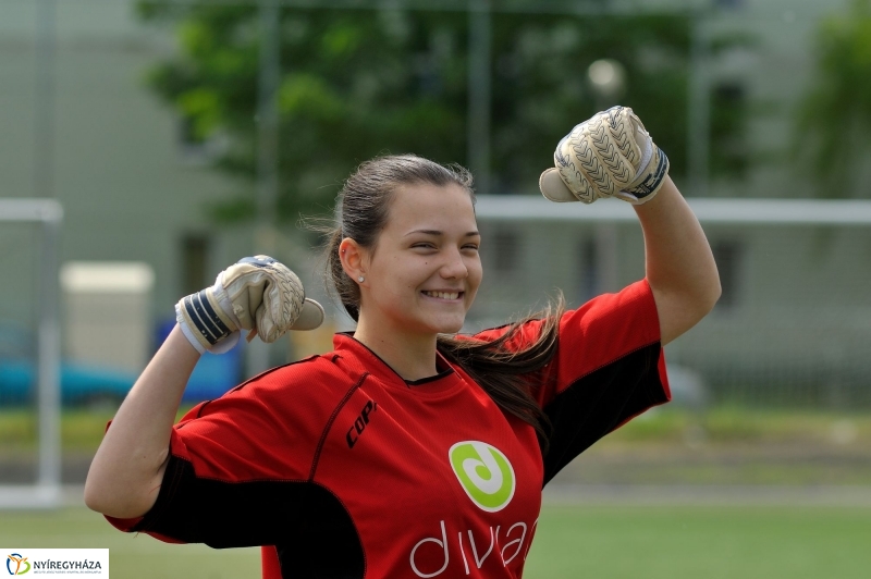 Női foci a stadionban