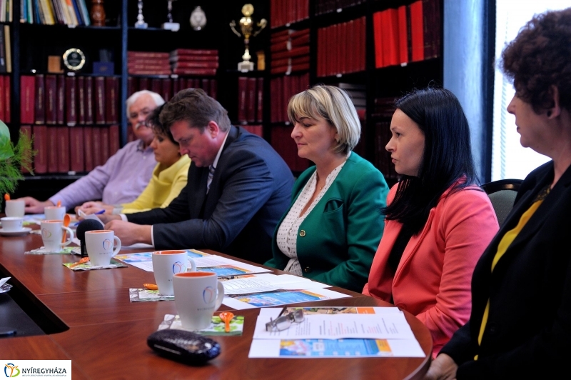 Helló Nyíregyháza sajtótájékoztató