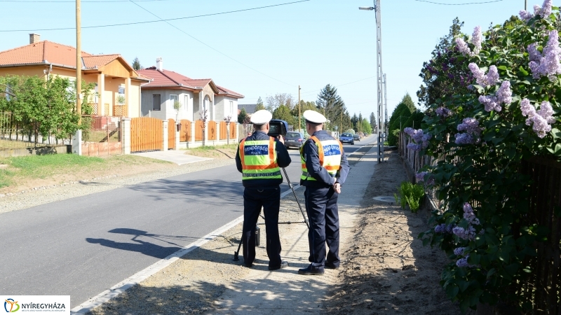 Speedmaraton-trafipaxos ellenőrzés a Kincs utcán