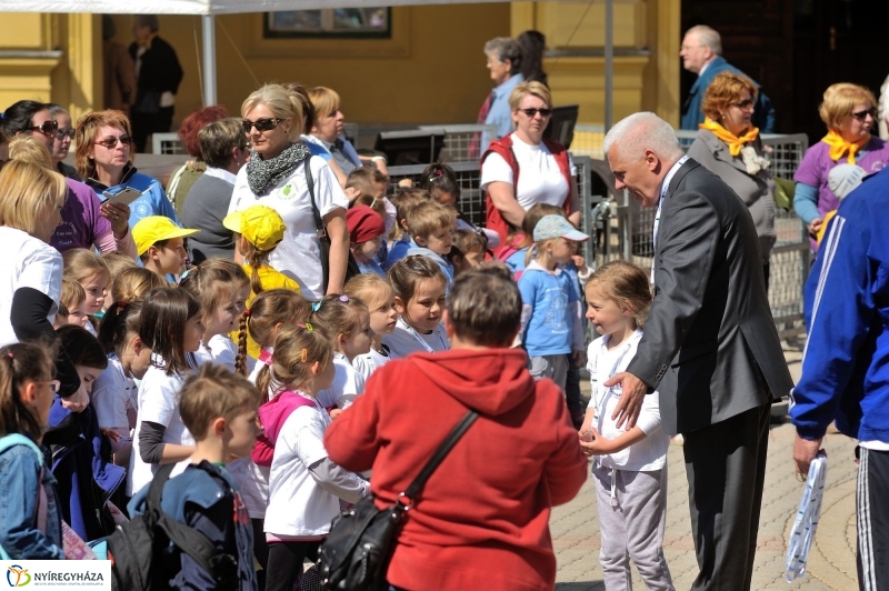 Helló Nyíregyháza ovis sportvetélkedők