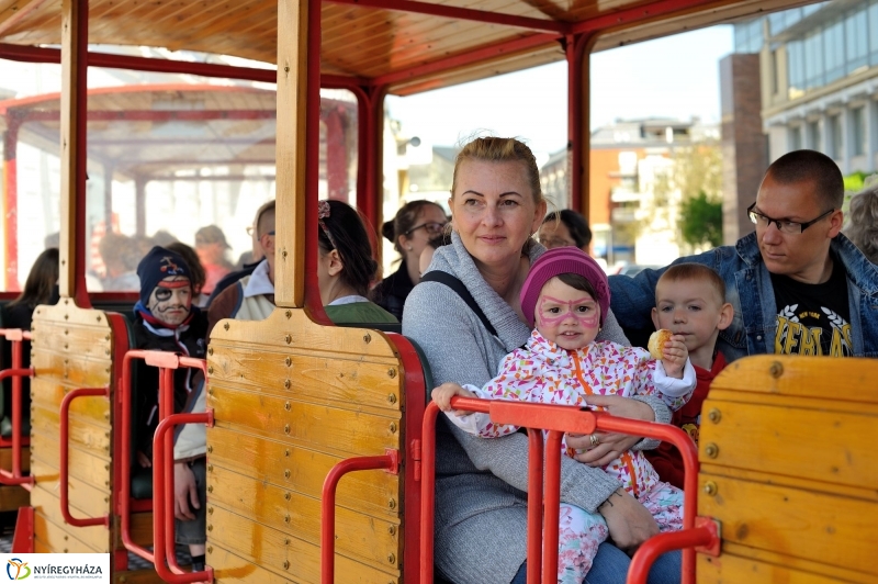 Helló Nyíregyháza Könyvsziget