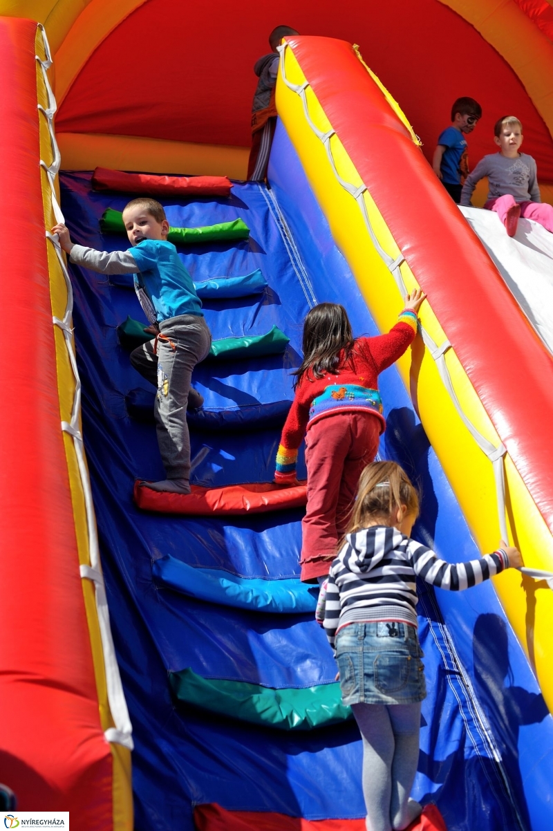 Helló Nyíregyháza Kölyök utca