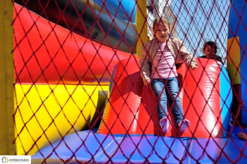 Helló Nyíregyháza Kölyök utca