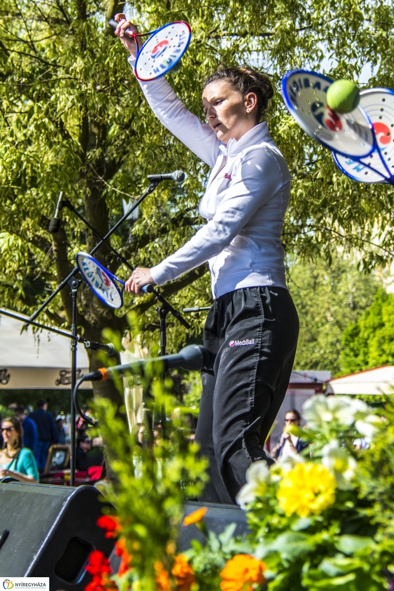 Hello Nyíregyháza - MediBall bemutató