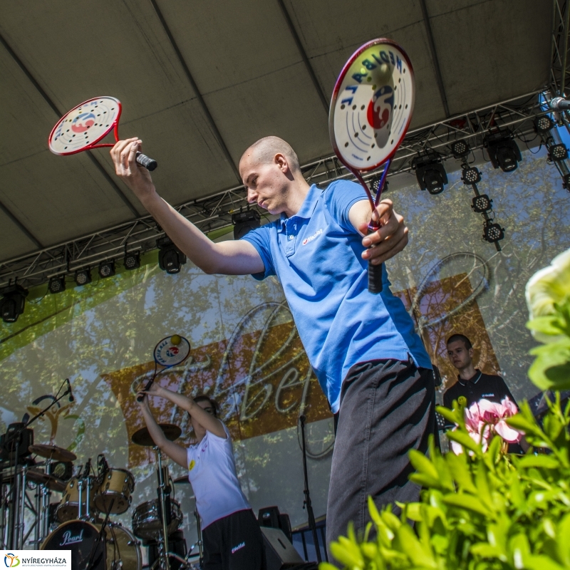 Hello Nyíregyháza - MediBall bemutató