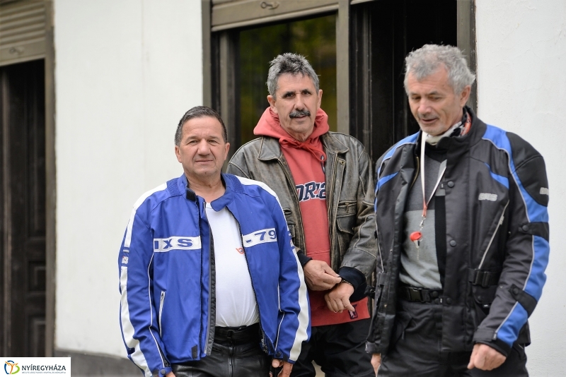 Motoros véradás a Falumúzeumban