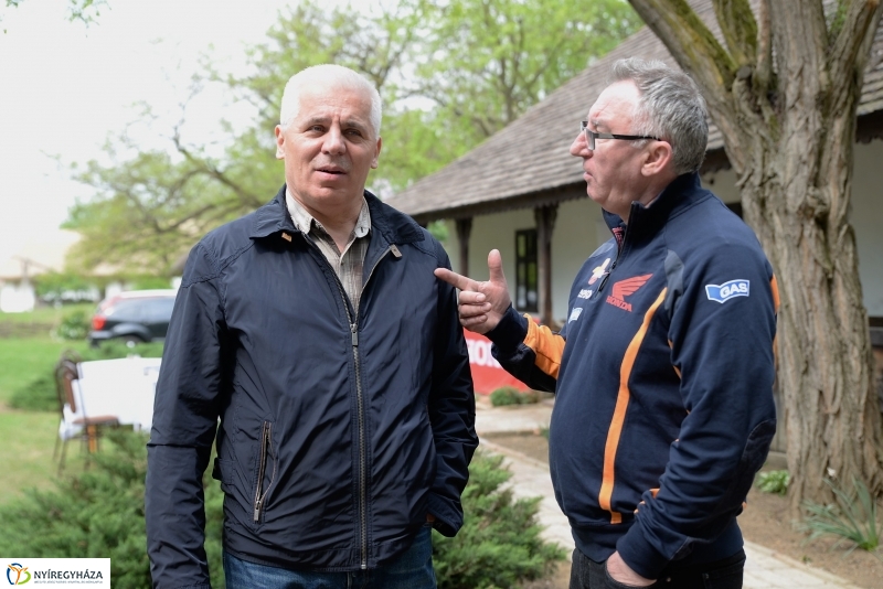 Motoros véradás a Falumúzeumban