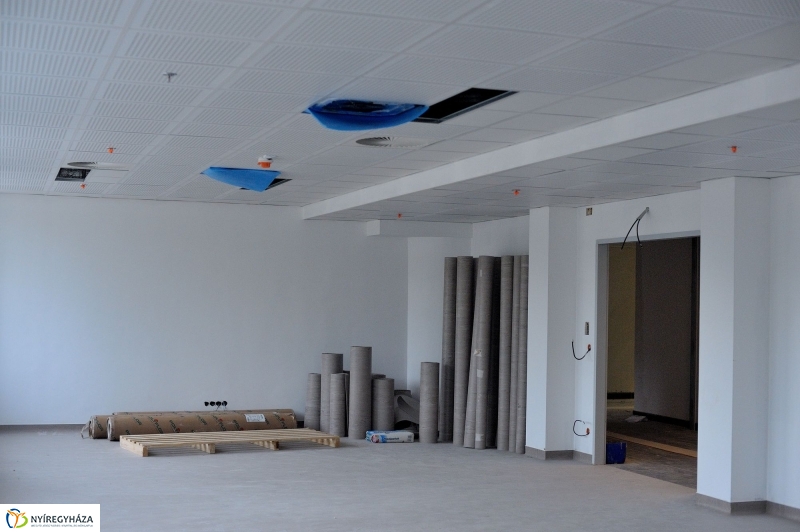 Épül a Continental Aréna