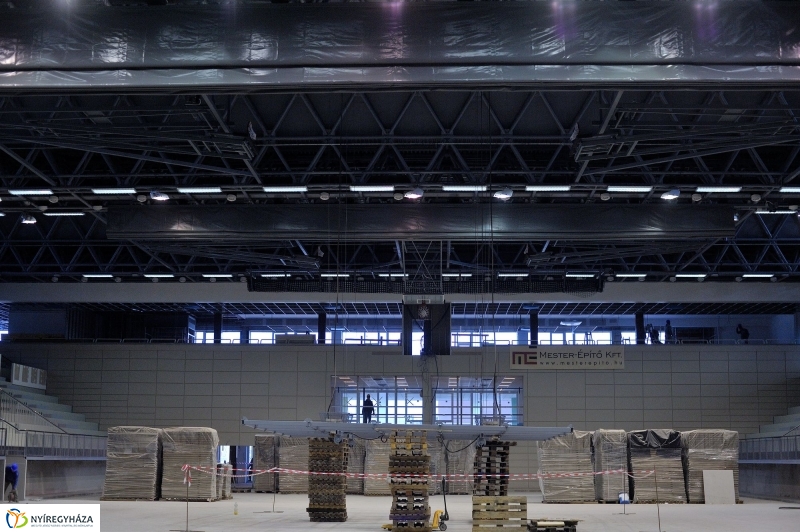 Épül a Continental Aréna