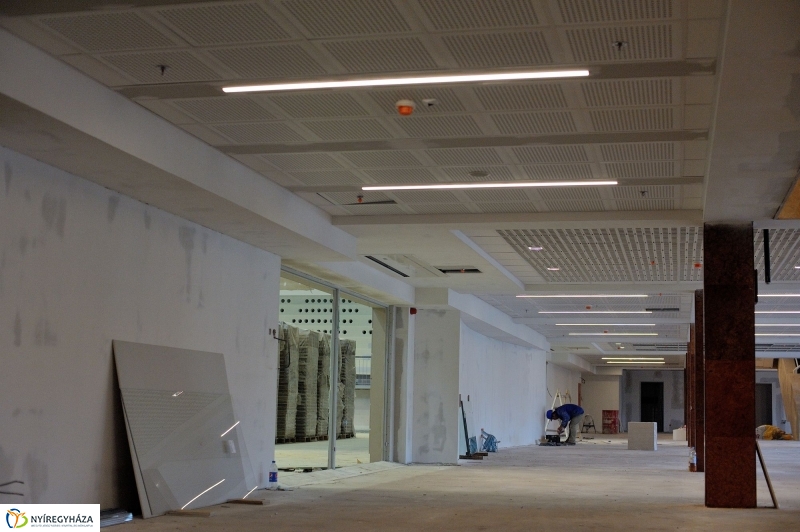 Épül a Continental Aréna