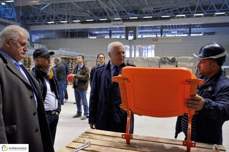 Épül a Continental Aréna