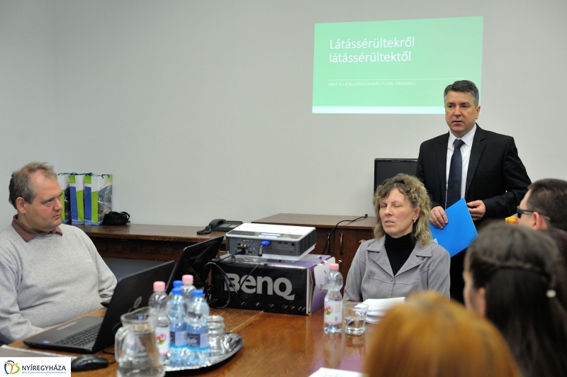 Érzékenyítő tréning a Városházán