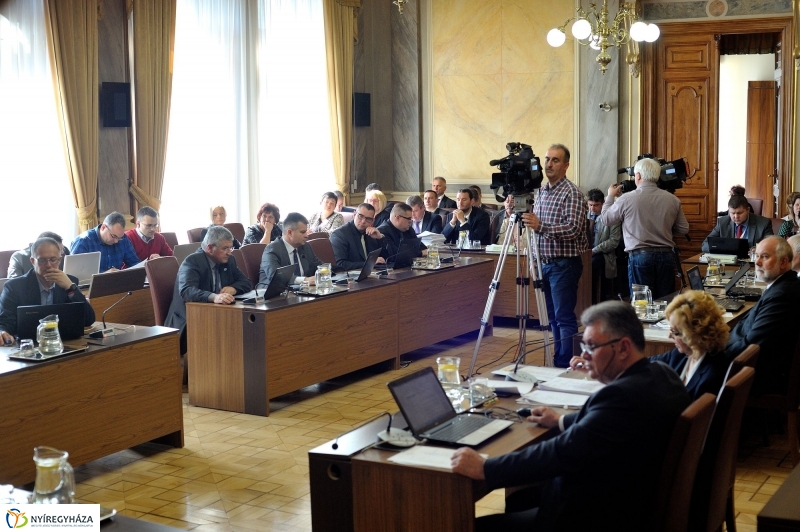 Városi Közgyűlés 20160428