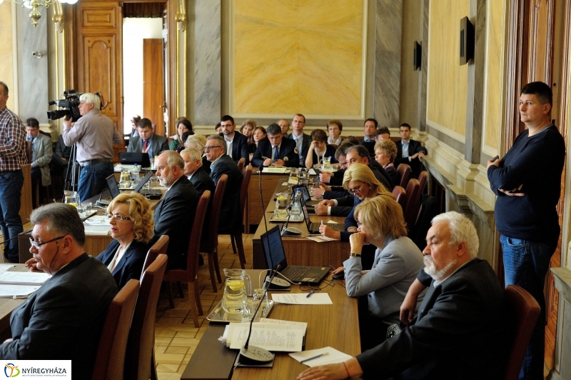 Városi Közgyűlés 20160428