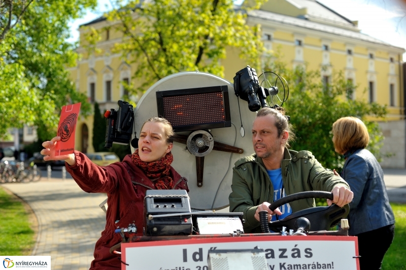 Elindult az időgép