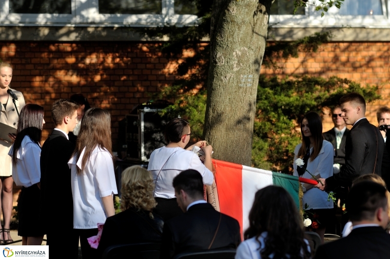 Ballagás az Arany gimiben