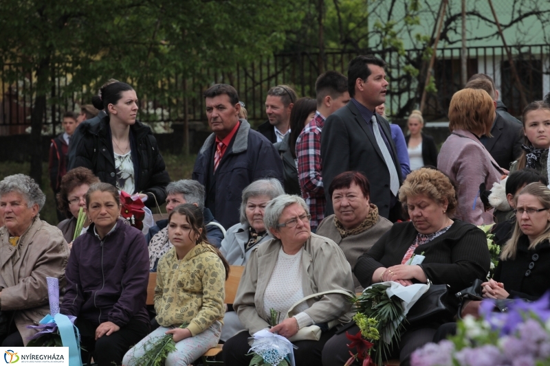 Elballagtak a lippaisok I.