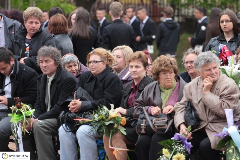 Elballagtak a lippaisok I.