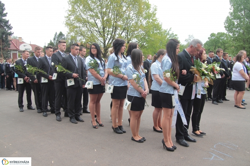 Elballagtak a lippaisok II.