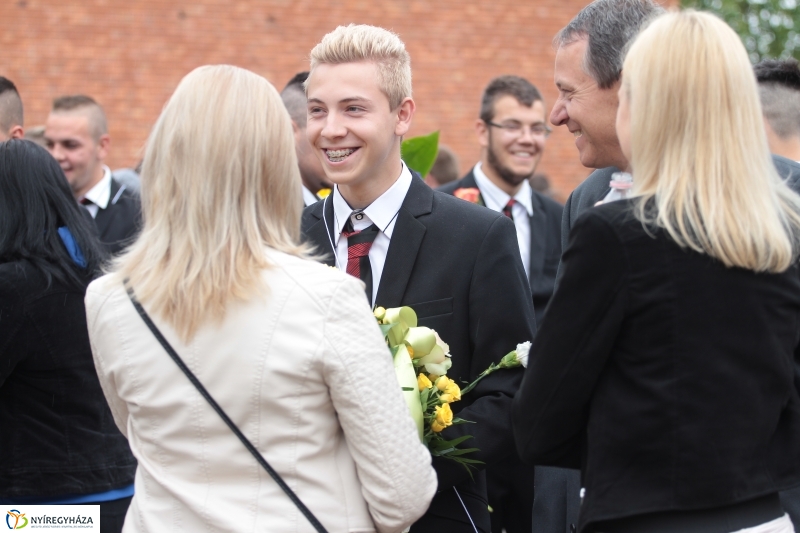 Elballagtak a lippaisok II.