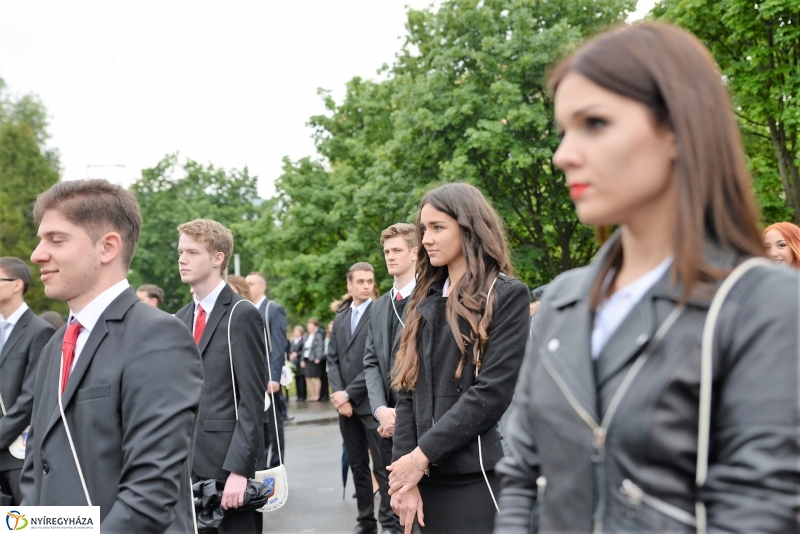 Esős ballagás a Krúdyban