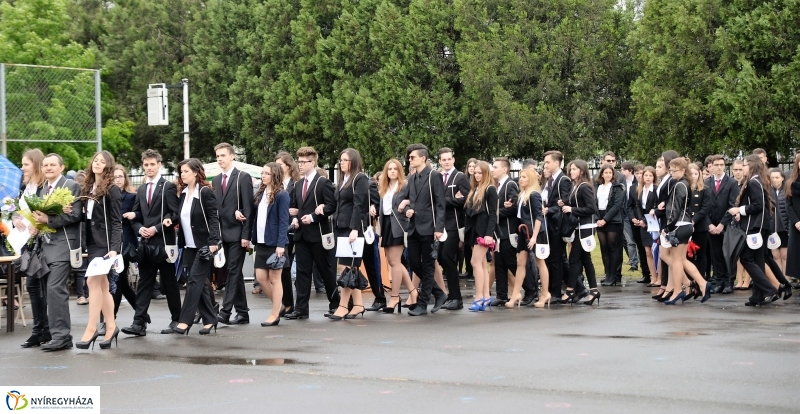 Esős ballagás a Krúdyban