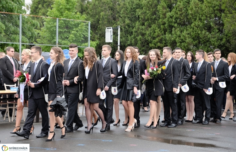 Esős ballagás a Krúdyban