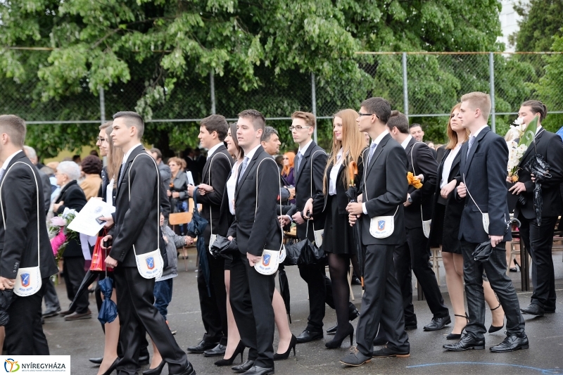 Esős ballagás a Krúdyban