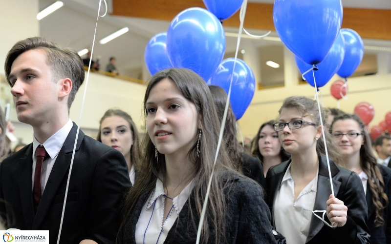 Esős ballagás a Krúdyban