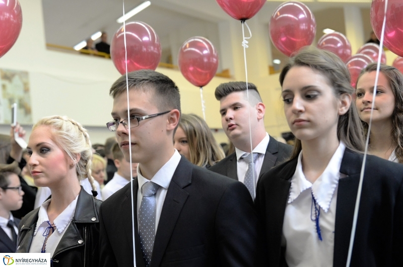 Esős ballagás a Krúdyban