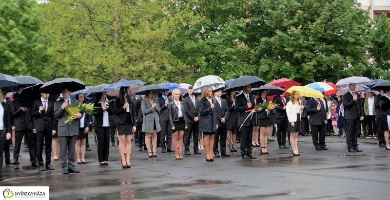 Esős ballagás a Krúdyban