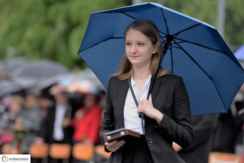 Esős ballagás a Krúdyban