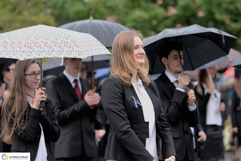 Esős ballagás a Krúdyban