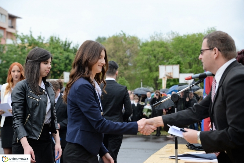 Esős ballagás a Krúdyban