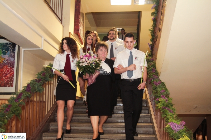 Ballagás az Eötvösben I.