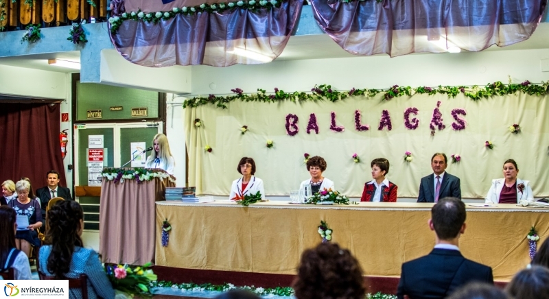 Ballagás a Zay Anna Gimnáziumban