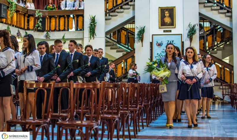 Ballagás a Zay Anna Gimnáziumban