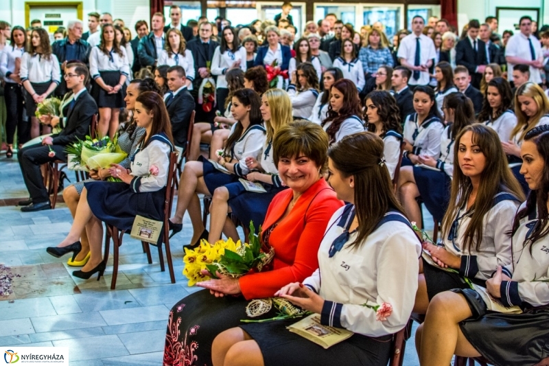 Ballagás a Zay Anna Gimnáziumban